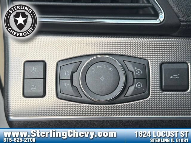 Used 2013 Lincoln MKX AWD image 17