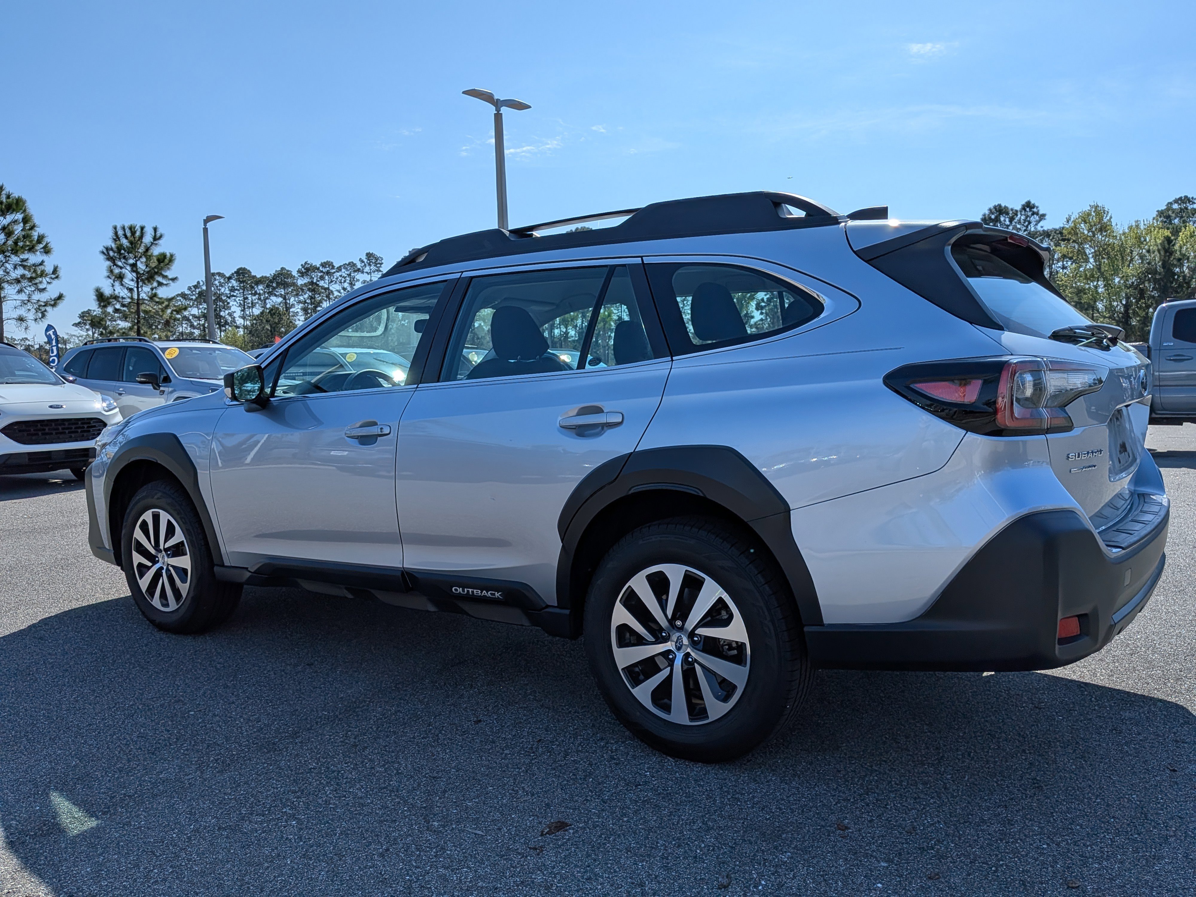 Certified 2024 Subaru Outback 2.5i AWD/4WD image 6