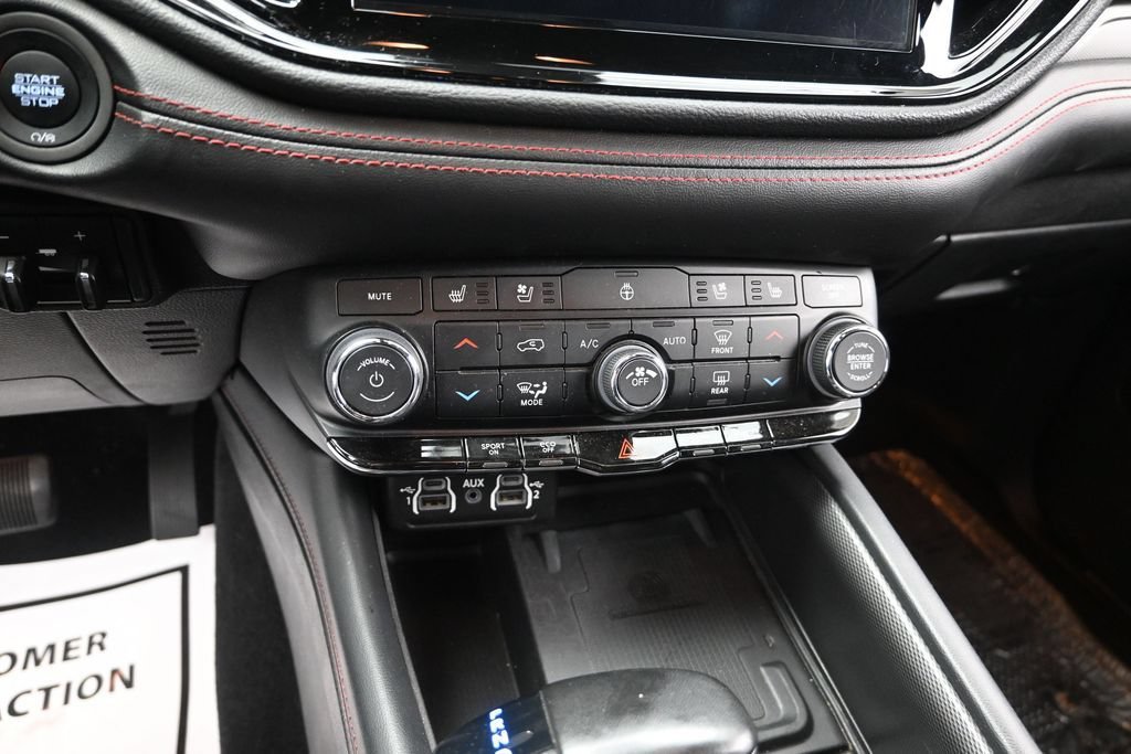 Used 2023 Dodge Durango R/T RWD image 15
