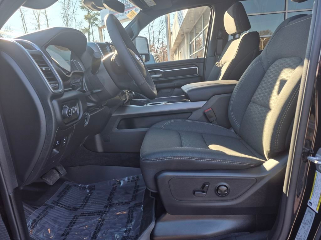 Used 2025 RAM 1500 Big Horn image 2