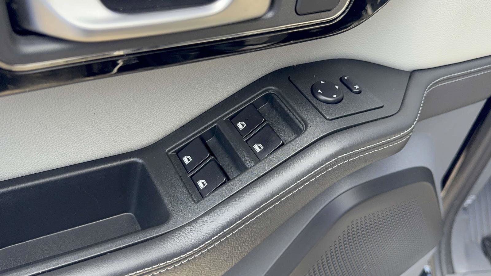 Used 2024 INEOS Grenadier image 19