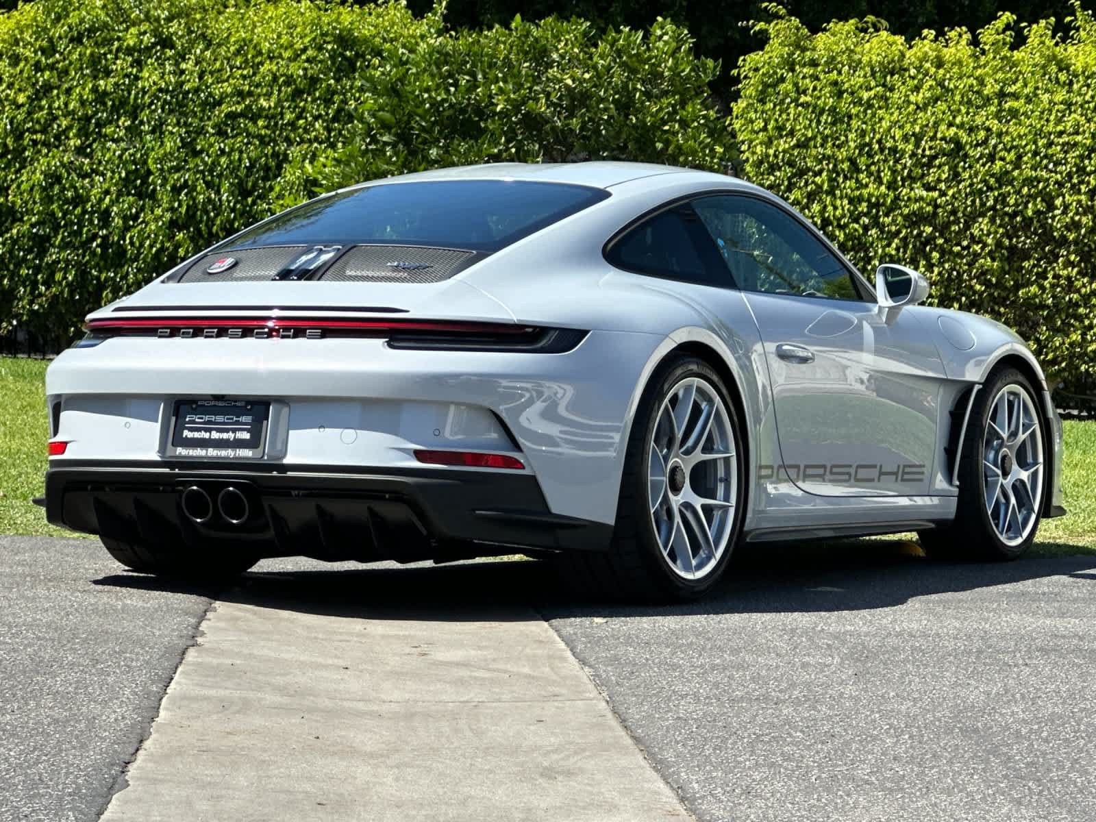 Certified 2024 Porsche 911 GT3 RS RWD image 7