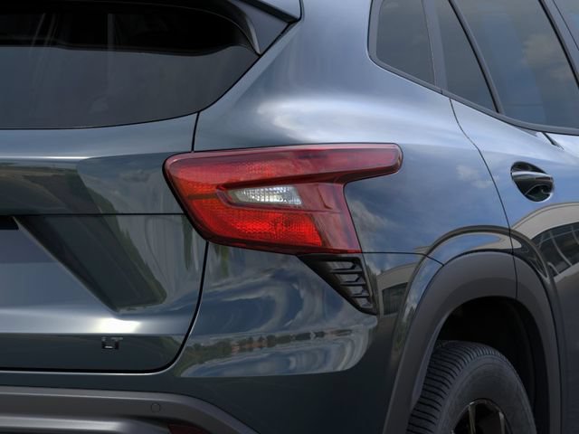 New 2026 Chevrolet Trax LT w/ Driver Confidence Package FWD image 11