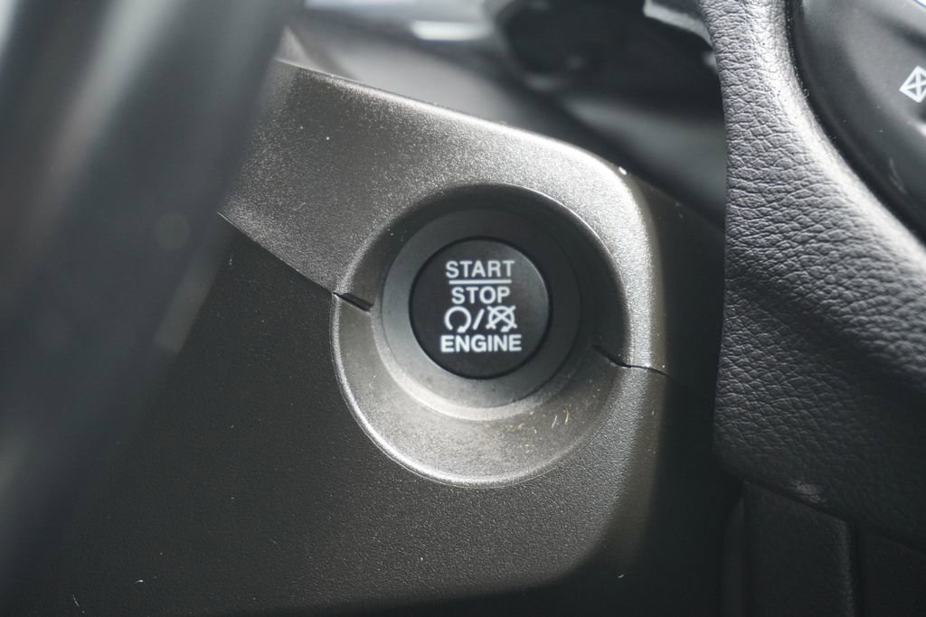 Used 2019 Jeep Compass Latitude image 25