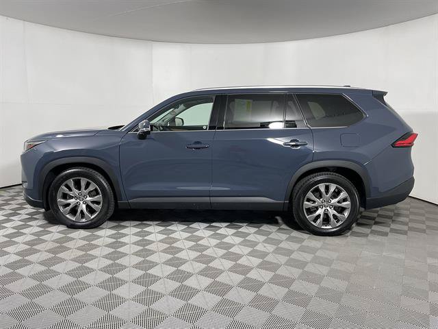 Certified 2024 Toyota Grand Highlander AWD image 4