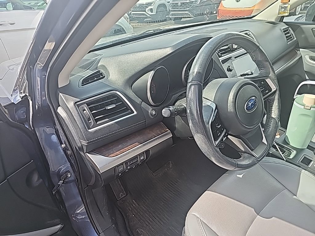 Used 2018 Subaru Outback 2.5i Limited image 9