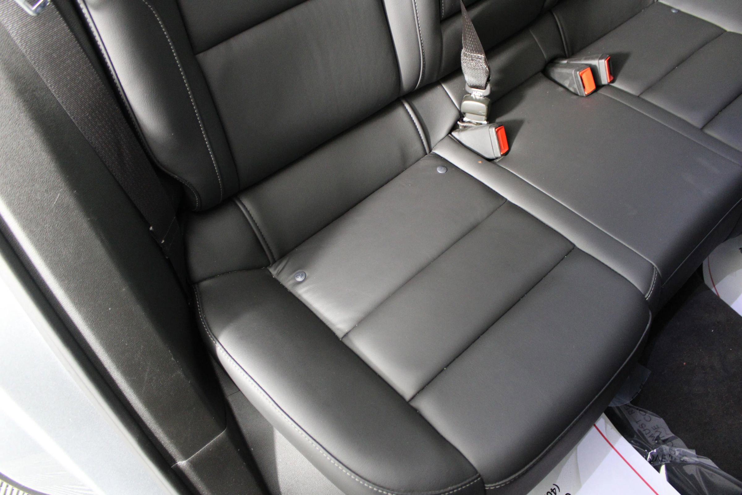 Used 2024 Cadillac XT4 Premium Luxury image 41