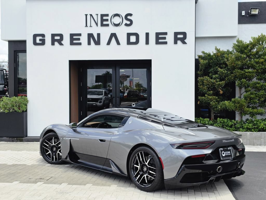 Used 2022 Maserati MC20 Coupe RWD image 4
