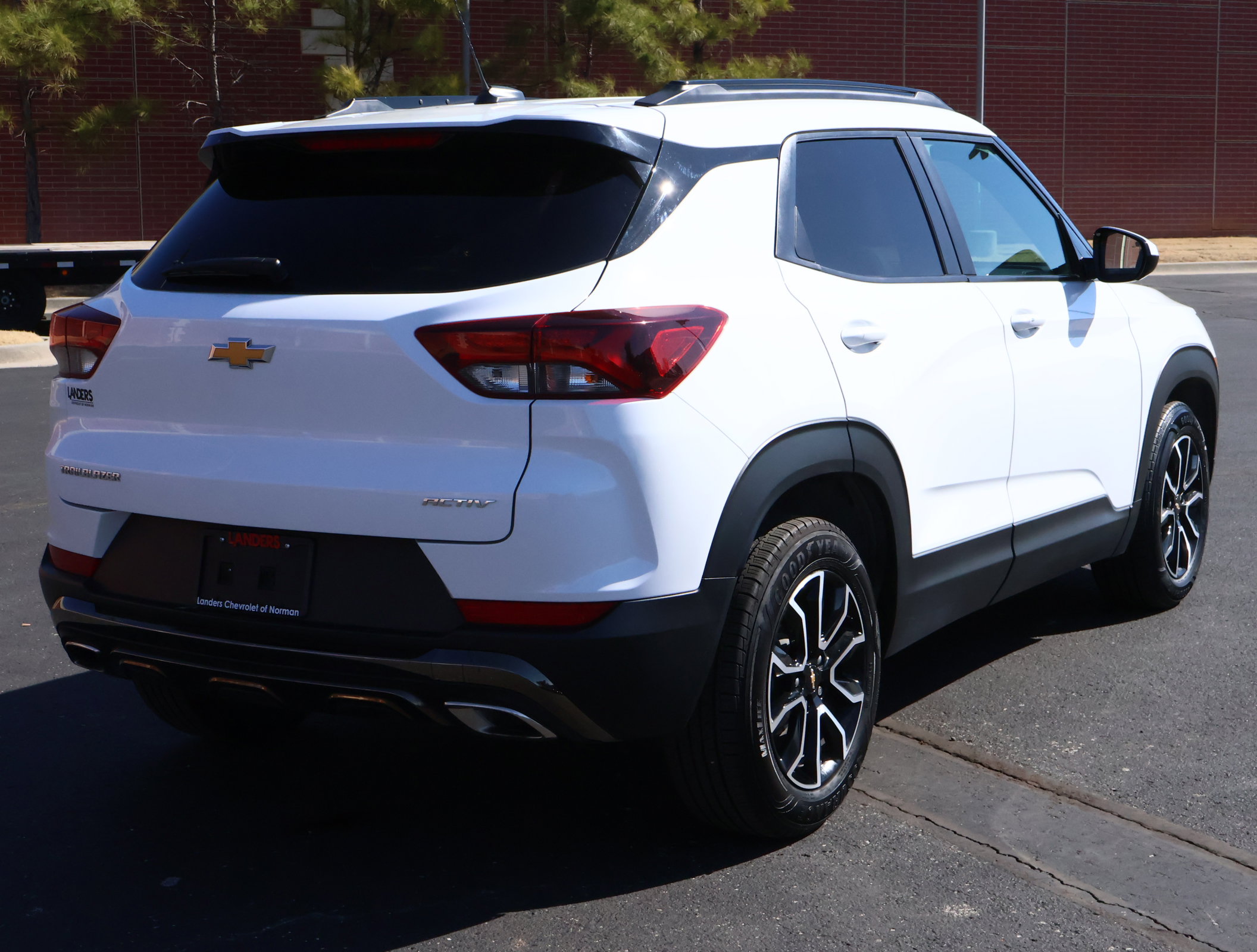 Certified 2023 Chevrolet TrailBlazer ACTIV w/ Convenience Package image 28