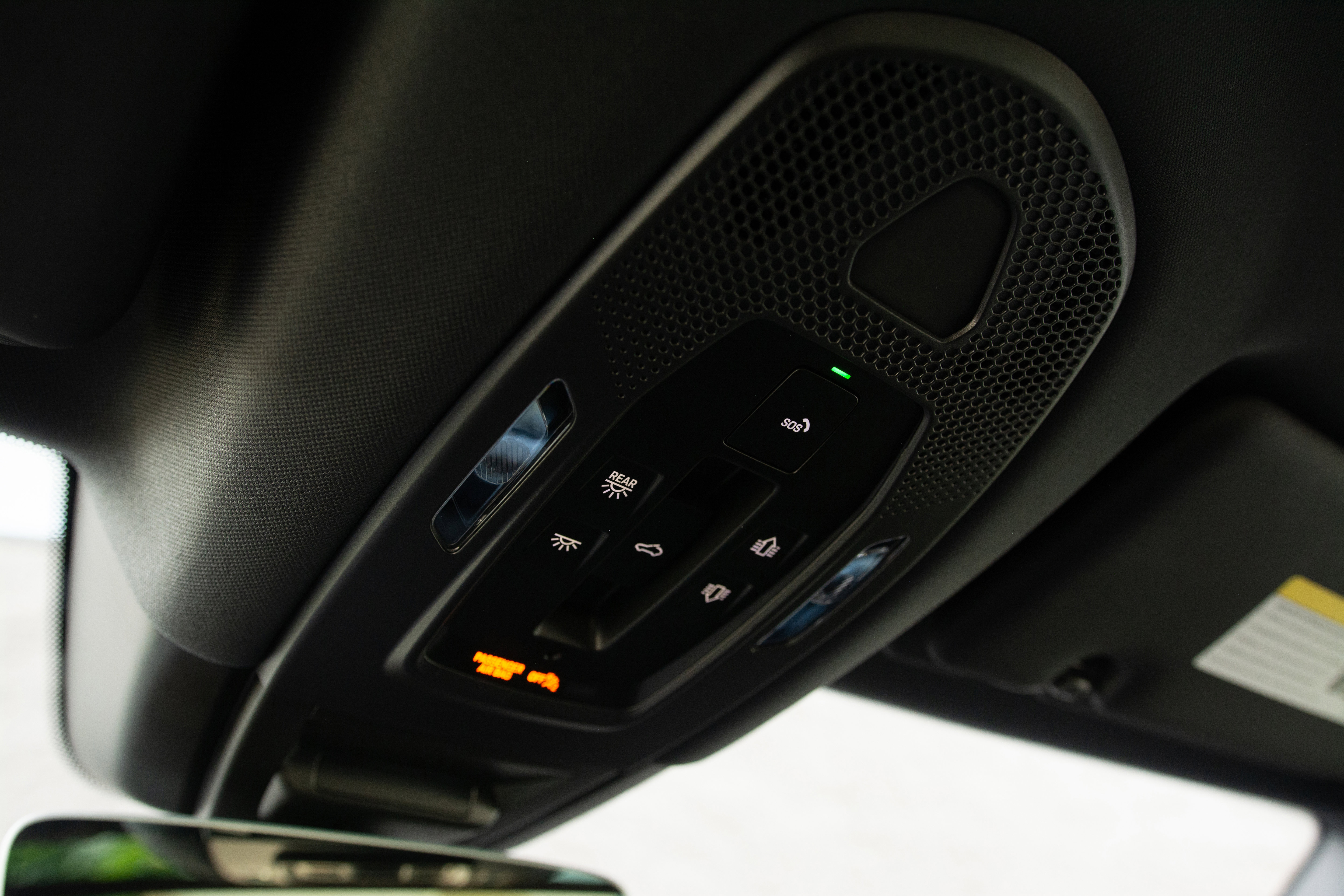 Certified 2025 Porsche Cayenne E-Hybrid image 22