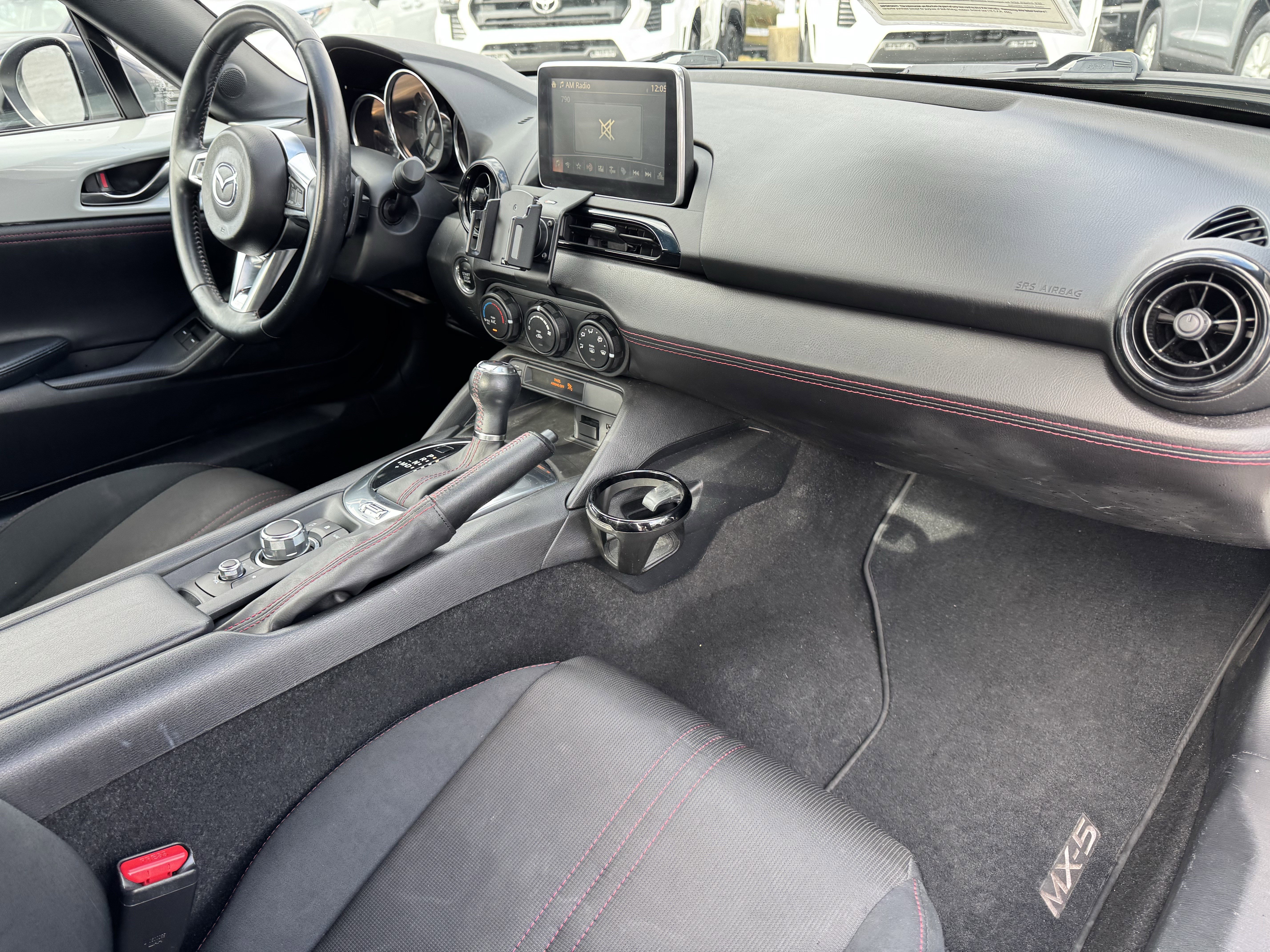 Used 2017 MAZDA MX-5 Miata RF Club image 32