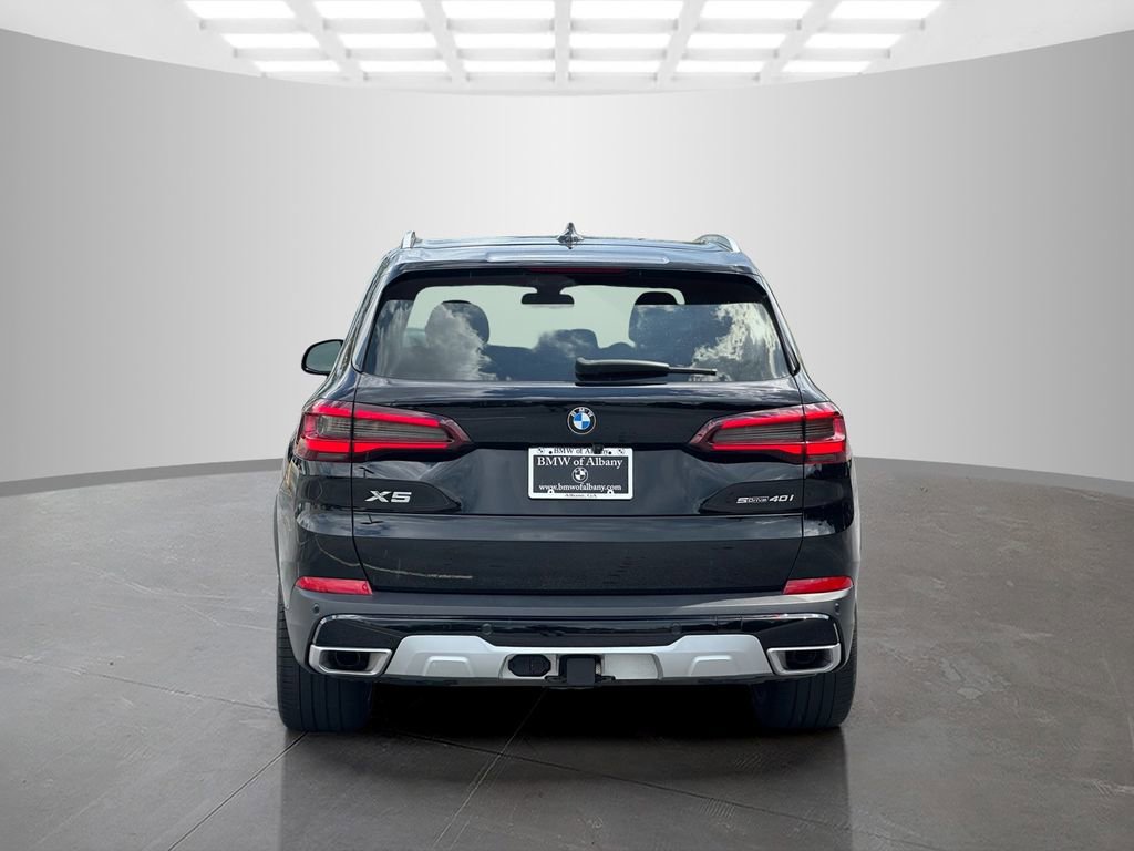 Certified 2023 BMW X5 sDrive40i w/ Premium Package RWD image 5