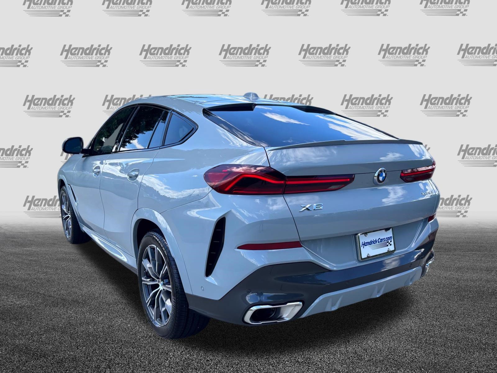 Certified 2026 BMW X6 xDrive40i AWD/4WD image 8