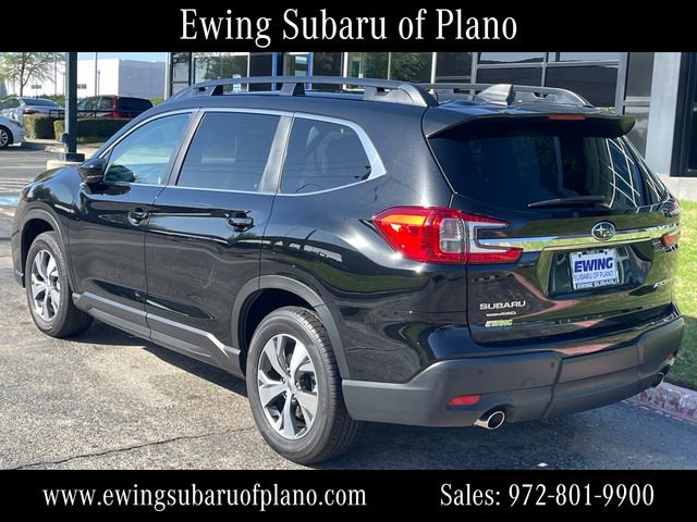 Used 2025 Subaru Ascent Premium image 4