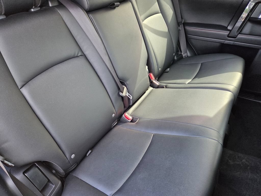 Used 2022 Toyota 4Runner TRD Pro AWD/4WD image 5