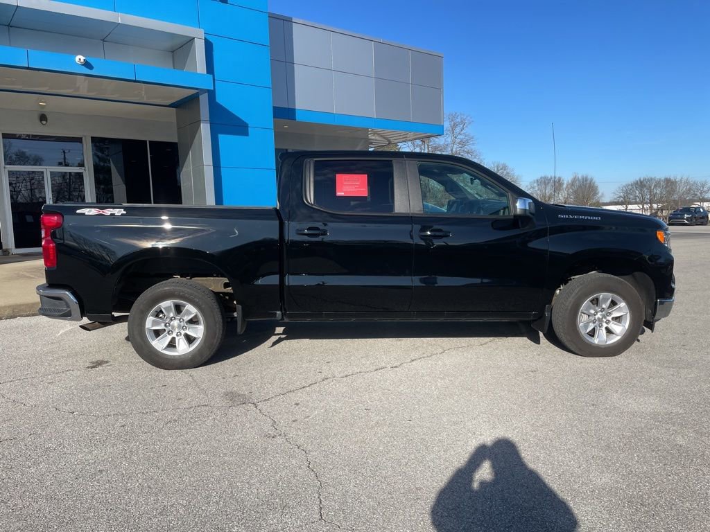 Used 2025 Chevrolet Silverado 1500 LT image 46