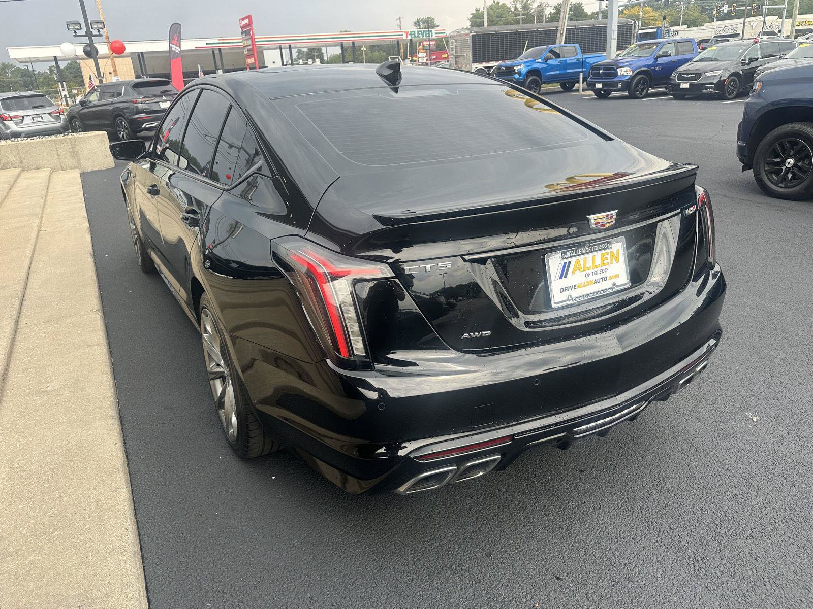 Used 2022 Cadillac CT5 V w/ Cold Weather Package AWD/4WD image 10