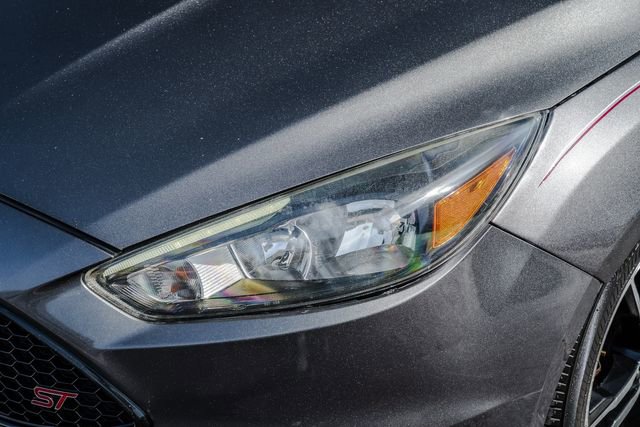 Used 2015 Ford Focus ST image 41