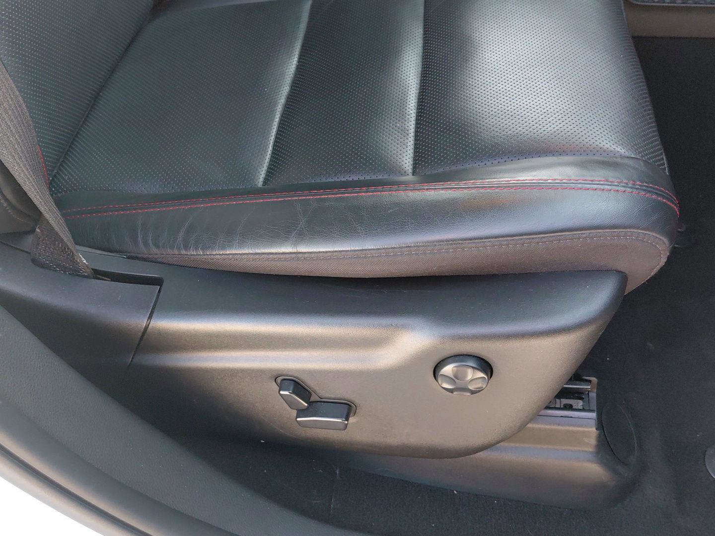 Used 2024 Dodge Durango GT image 13