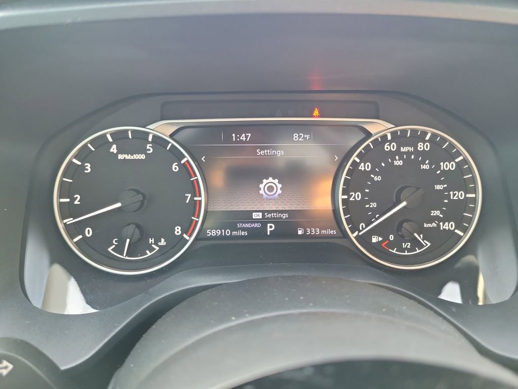 Used 2023 Nissan Rogue SL w/ SL Premium Package image 7