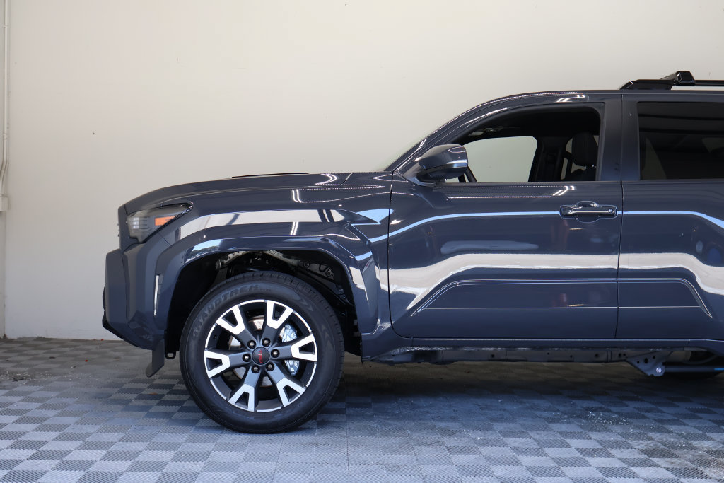 Used 2026 Toyota 4Runner TRD Sport AWD/4WD image 8