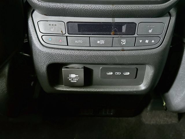 Certified 2025 Honda Pilot Black Edition image 11