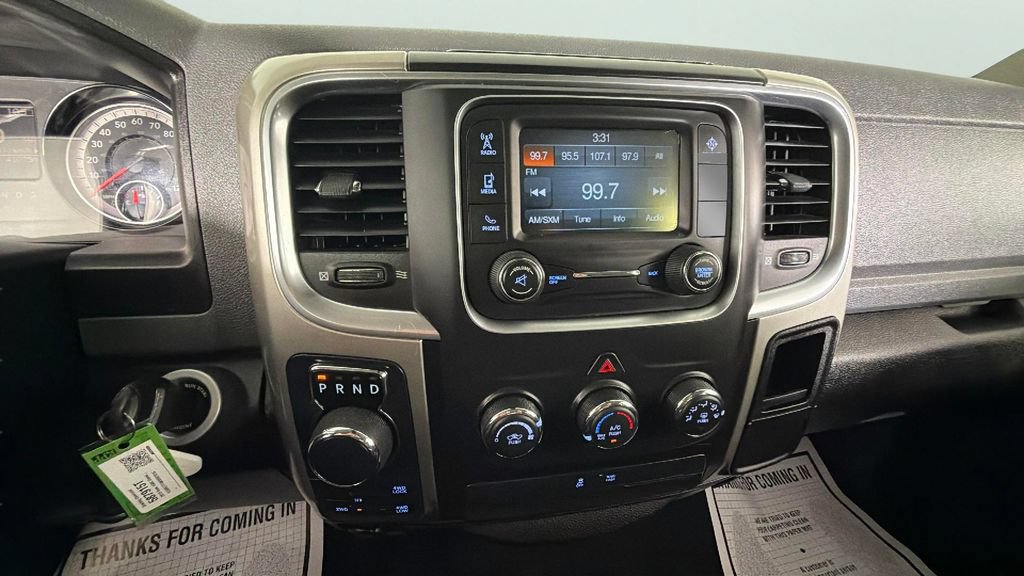 Used 2019 RAM 1500 Classic SLT AWD/4WD image 21