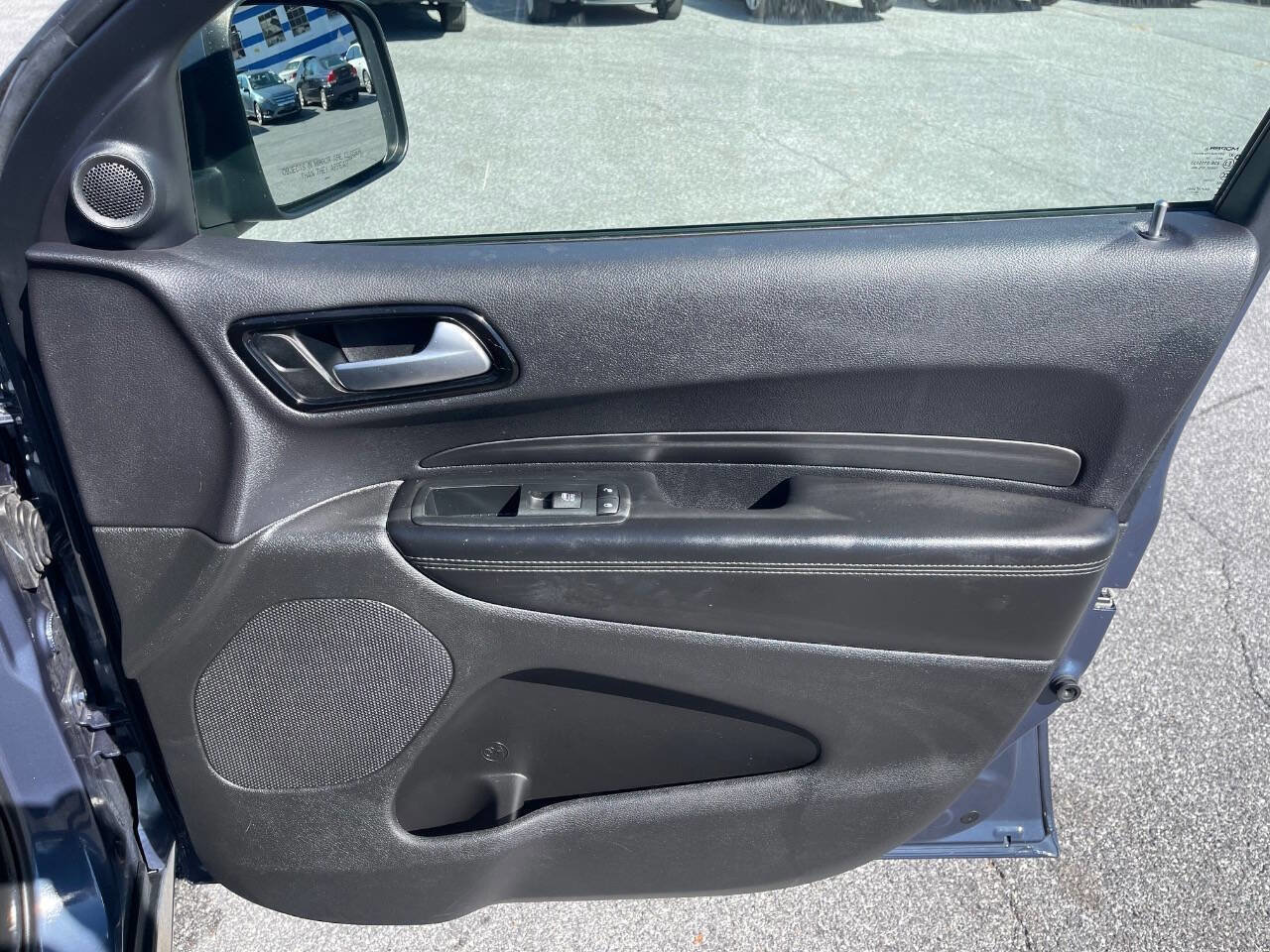 Used 2021 Dodge Durango SXT image 37