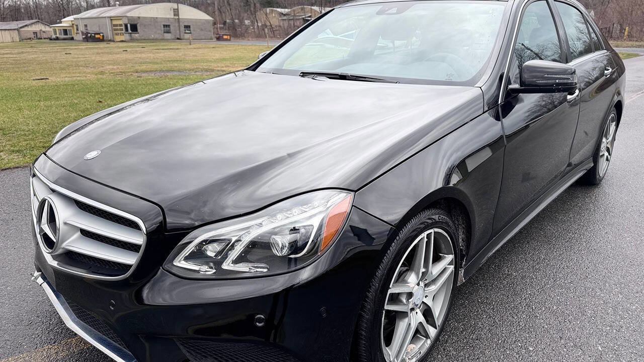 Used 2016 Mercedes-Benz E 400 E 400 4MATIC AWD 4dr Sedan image 3