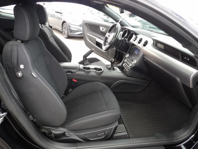 Certified 2020 Ford Mustang GT w/ Black Accent Package RWD image 33