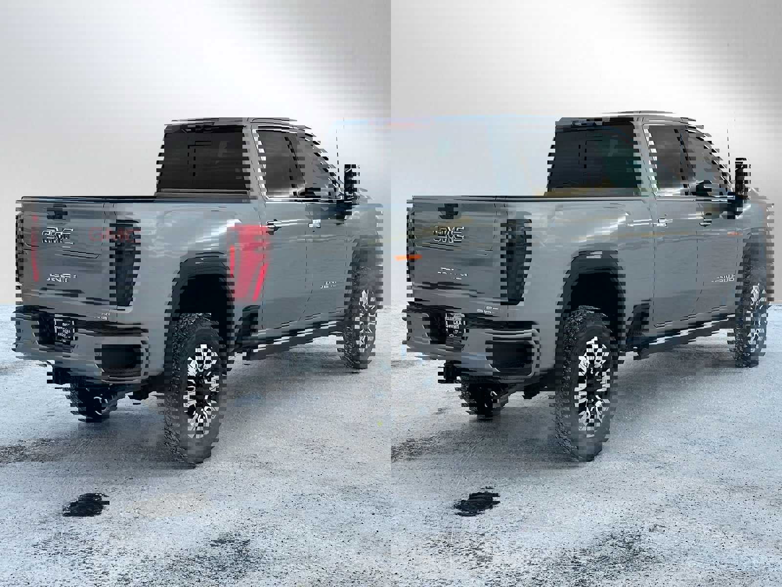 New 2026 GMC Sierra 2500 Denali w/ Denali Reserve Package image 3