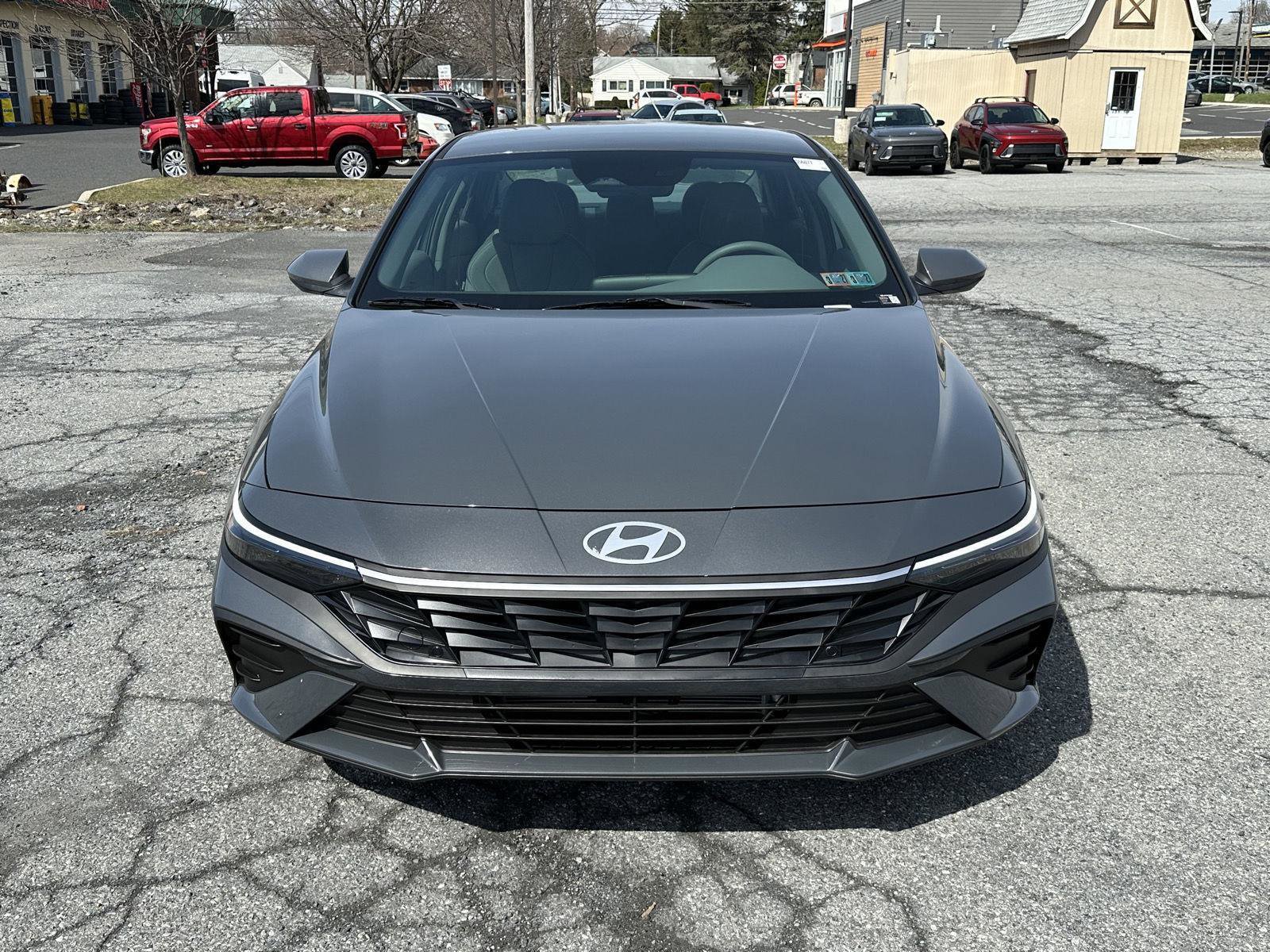 New 2026 Hyundai Elantra Blue FWD image 3