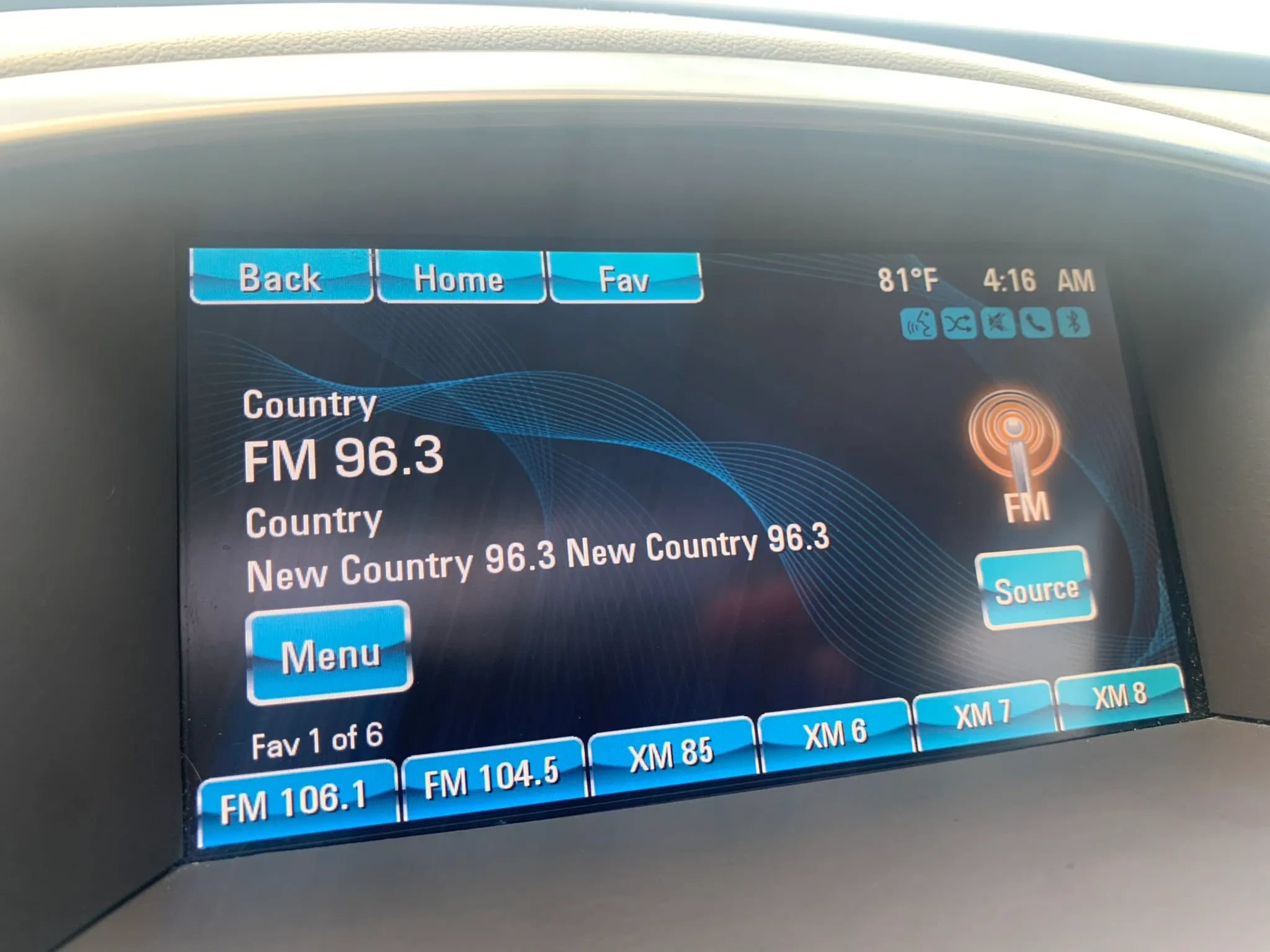 Used 2013 Buick Verano Leather FWD image 29