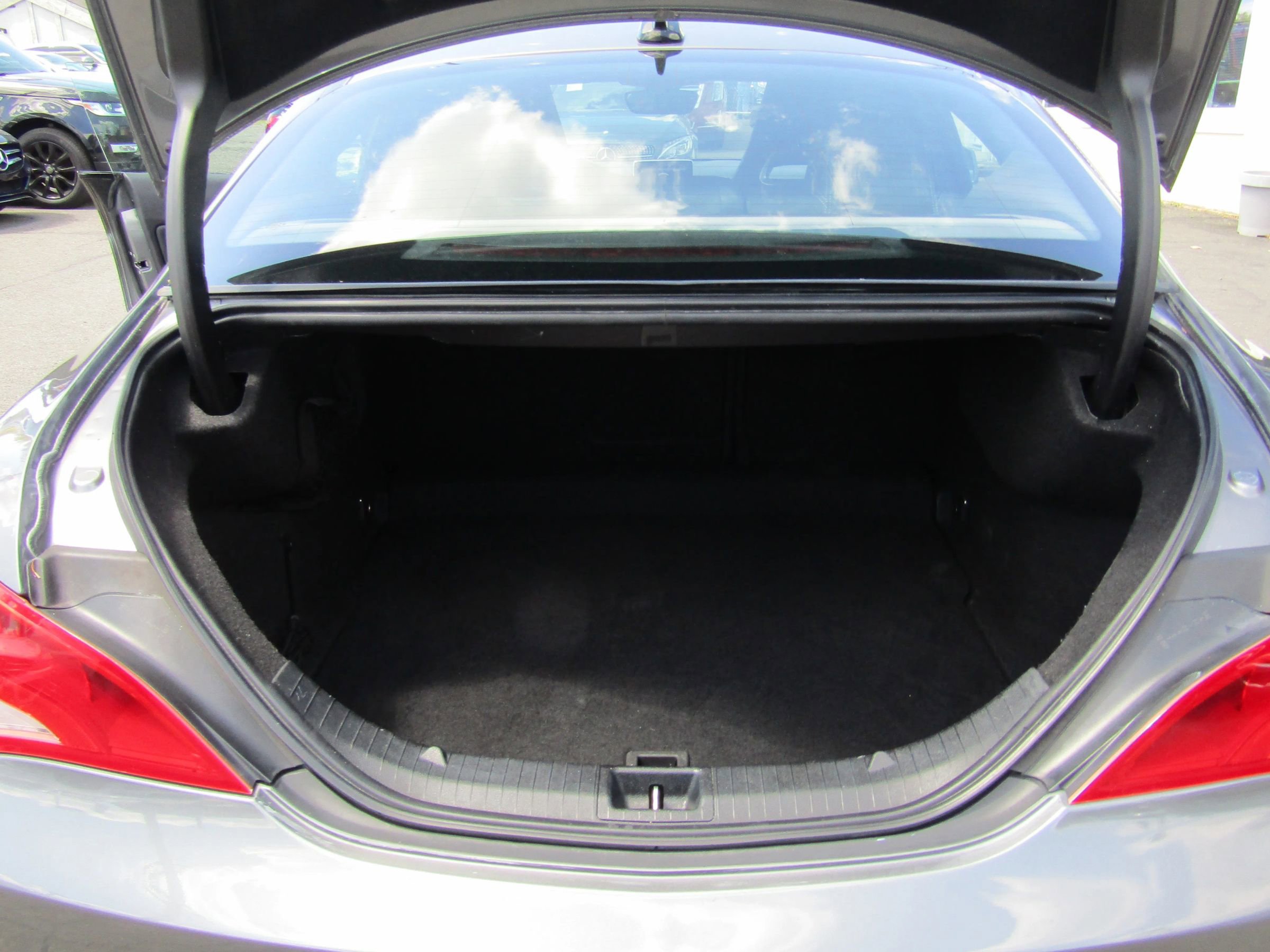 Used 2014 Mercedes-Benz CLA 250 image 28