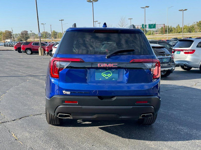 Certified 2023 GMC Acadia SLE w/ Driver Convenience Package image 4