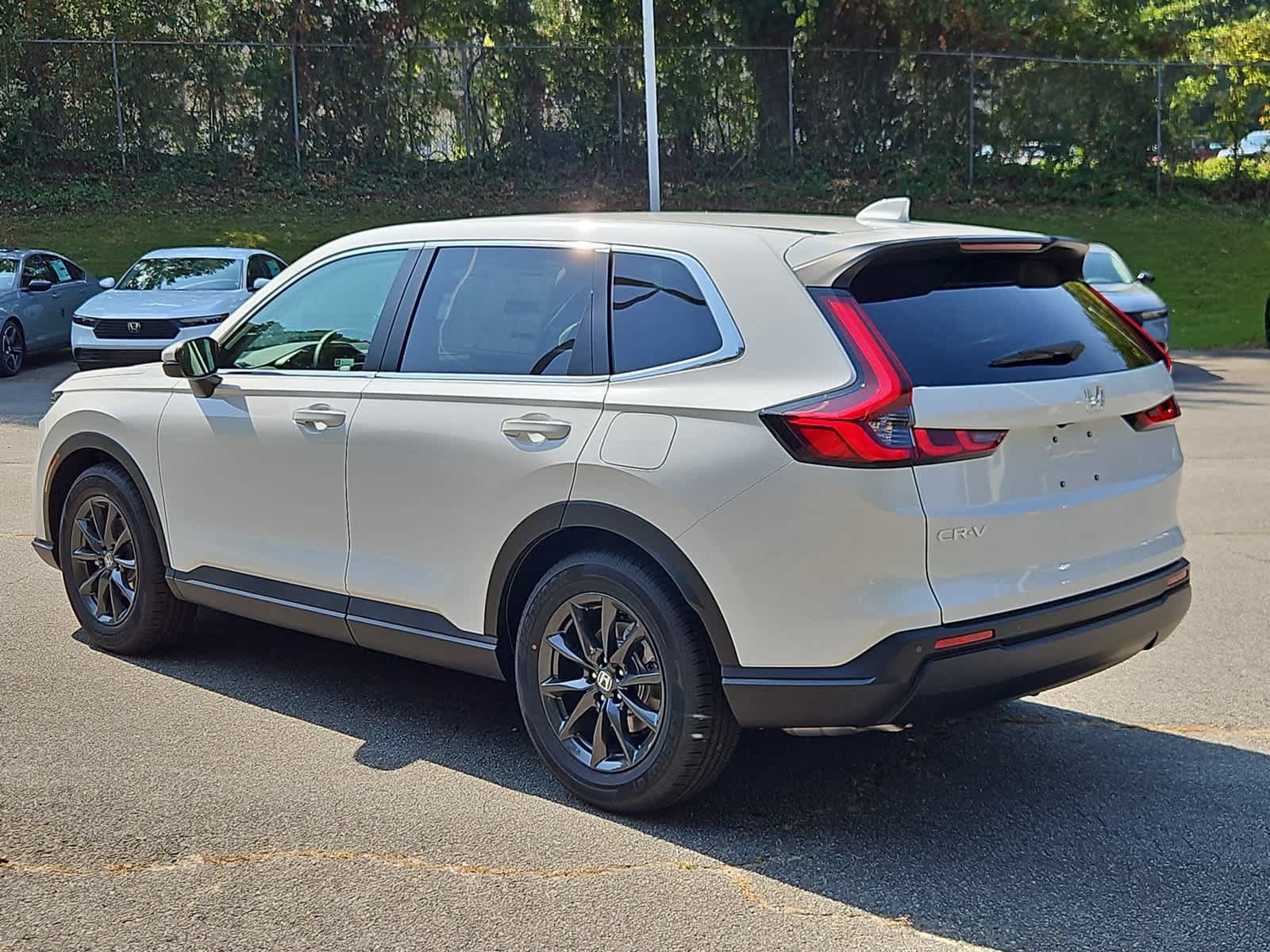 New 2027 Honda CR-V EX-L image 3