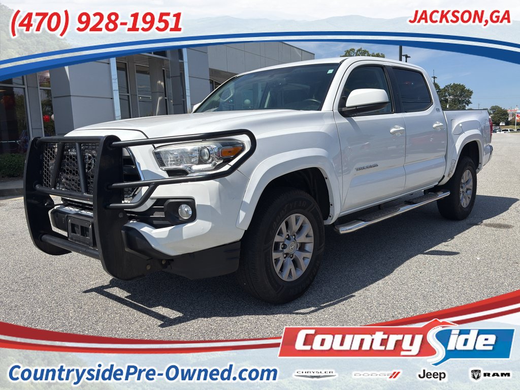Used 2017 Toyota Tacoma SR5 w/ Tow Package RWD image 1