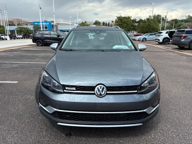 Used 2019 Volkswagen Golf Alltrack SE AWD/4WD image 2