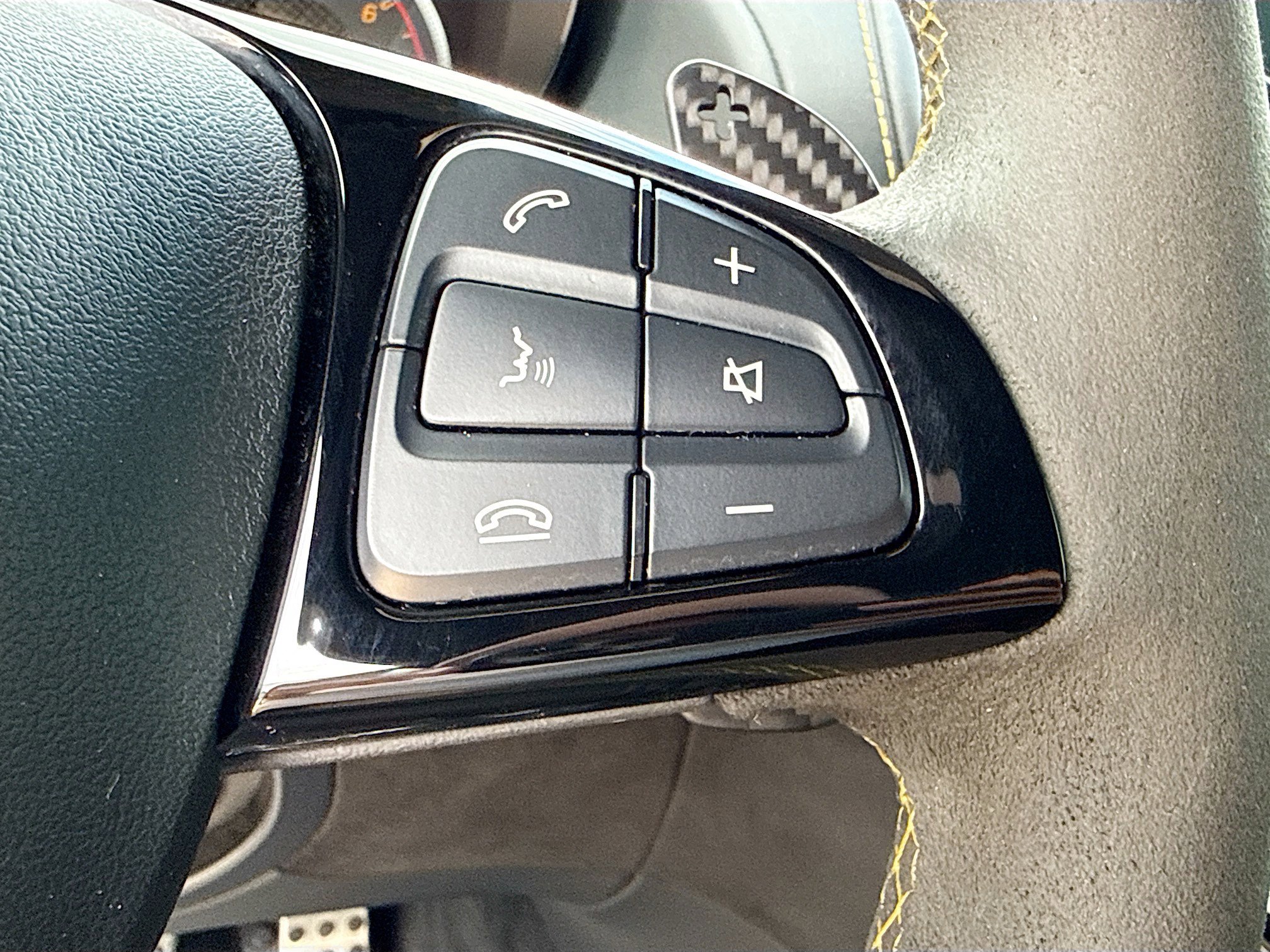 Used 2018 Mercedes-Benz AMG GT R image 33