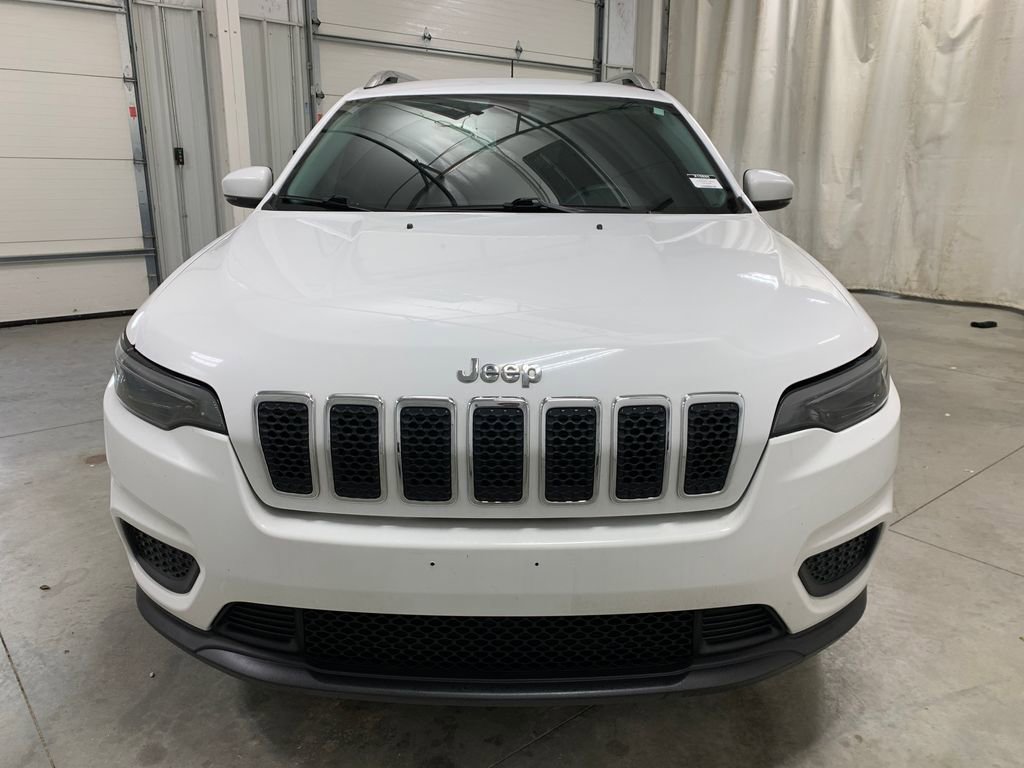 Used 2020 Jeep Cherokee Latitude FWD image 12