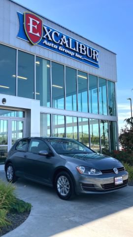 Used 2015 Volkswagen Golf S FWD image 12
