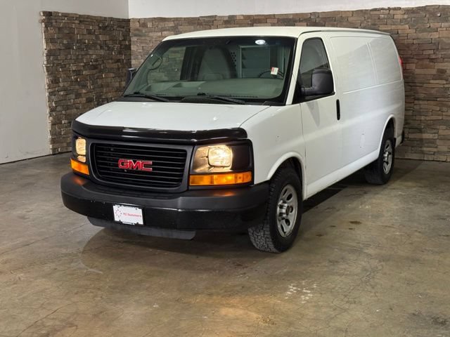 Used 2011 GMC Savana 1500 RWD image 3