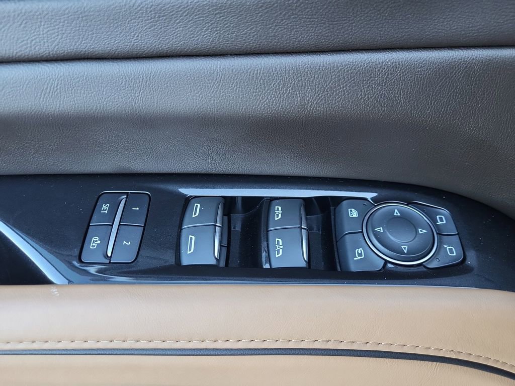 Used 2022 Cadillac Escalade Sport w/ Touring Package image 11