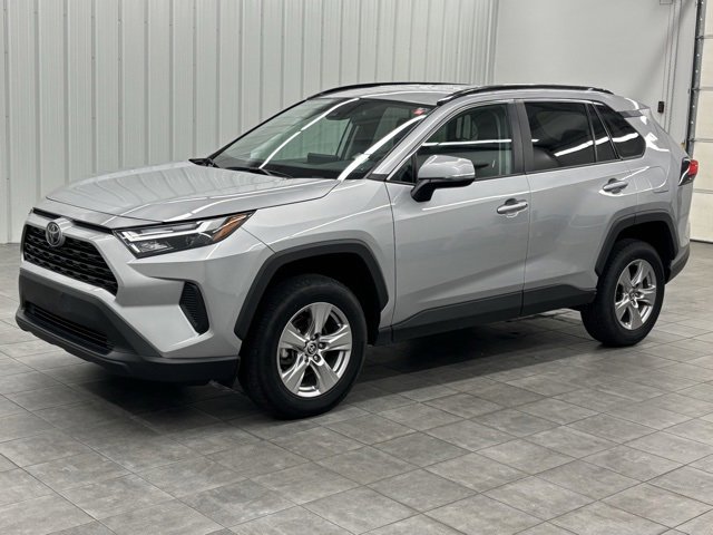 Used 2024 Toyota RAV4 XLE image 5