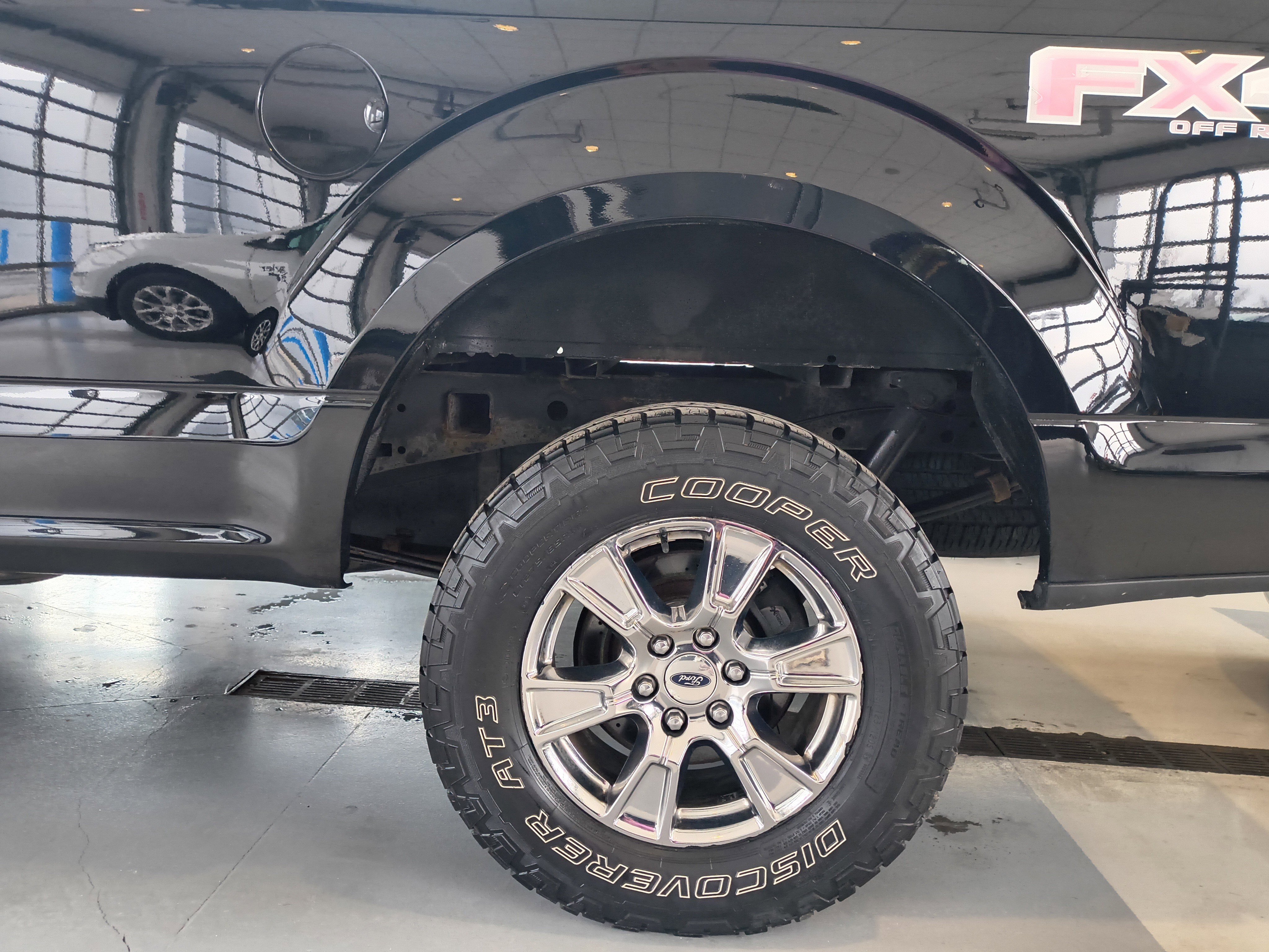 Used 2016 Ford F150 XLT w/ Equipment Group 301A Mid image 26