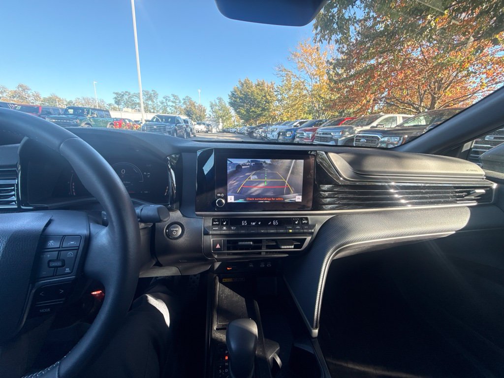 Used 2026 Toyota Camry SE w/ Convenience Package AWD/4WD image 10