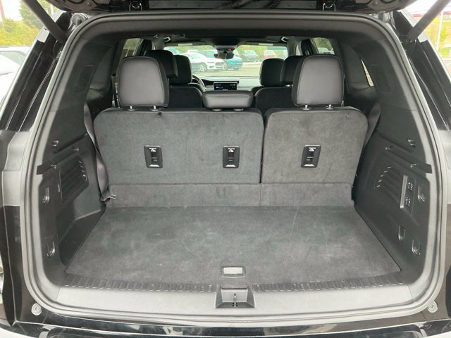 Used 2025 GMC Acadia Denali w/ Super Cruise Package FWD image 7