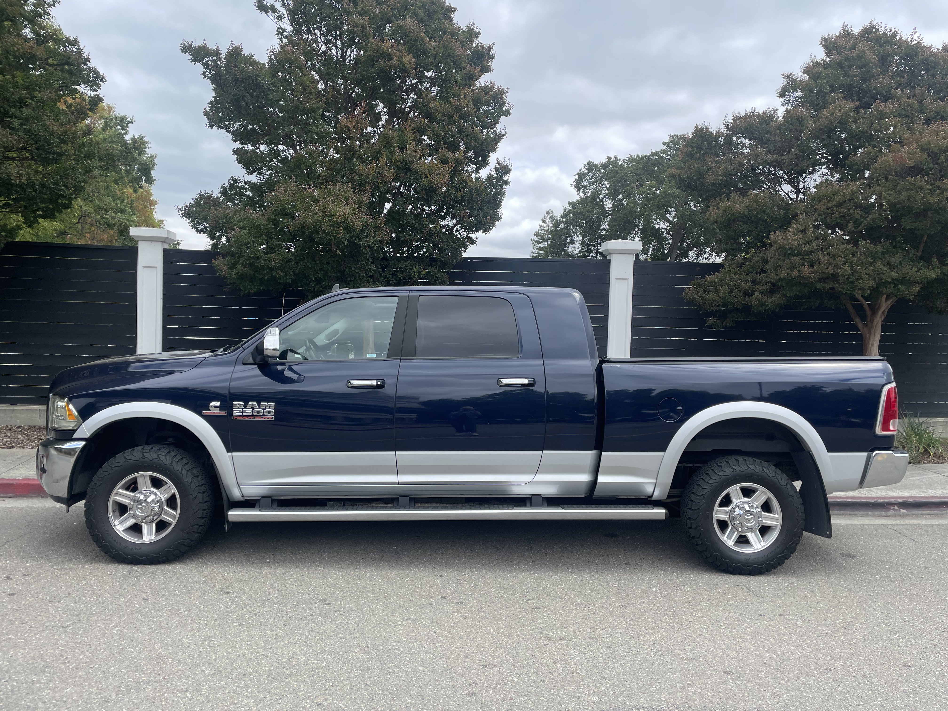 Used 2013 RAM 2500 Laramie w/ Convenience Group