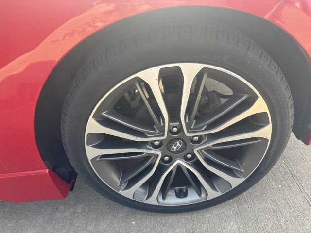 Used 2016 Hyundai Veloster Turbo FWD image 5