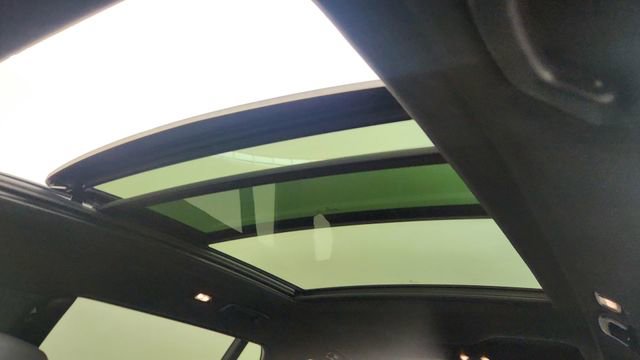 Used 2024 BMW X7 xDrive40i w/ M Sport Package image 64